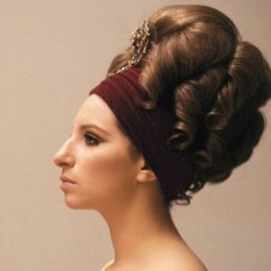 Meet your Posher, Davina